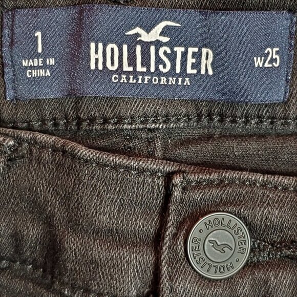 🏆Hollister High Rise Advance Stretch Black Jean Shorts - Picture 2 of 6